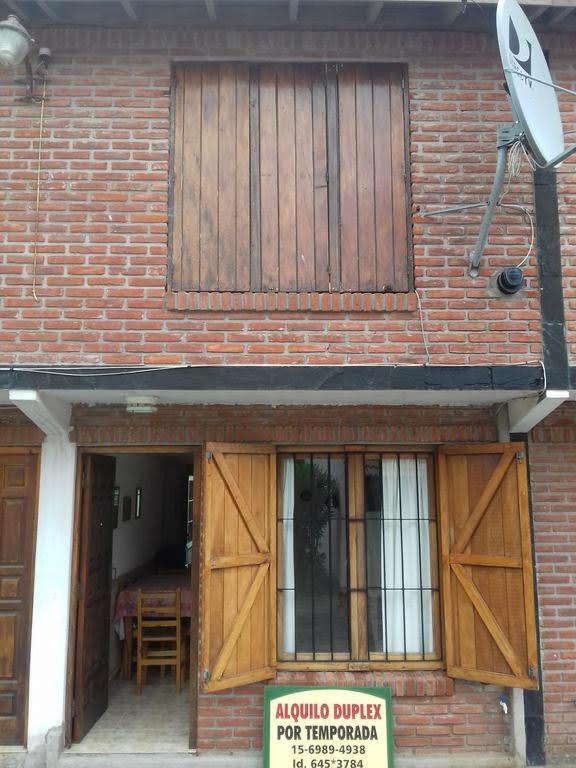 Duplex Cerca Del Mar En ลาสโตนินัส ภายนอก รูปภาพ
